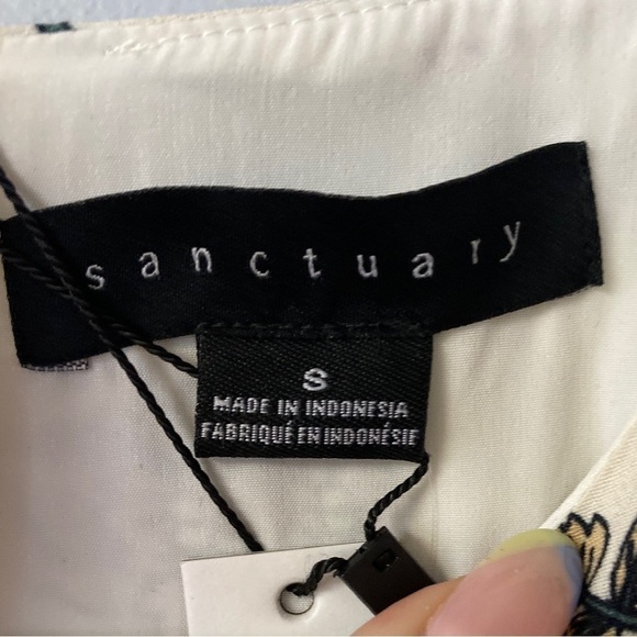 🚨CLEARANCE 0124-78 SANCTUARY Dress - Picture 3 of 3